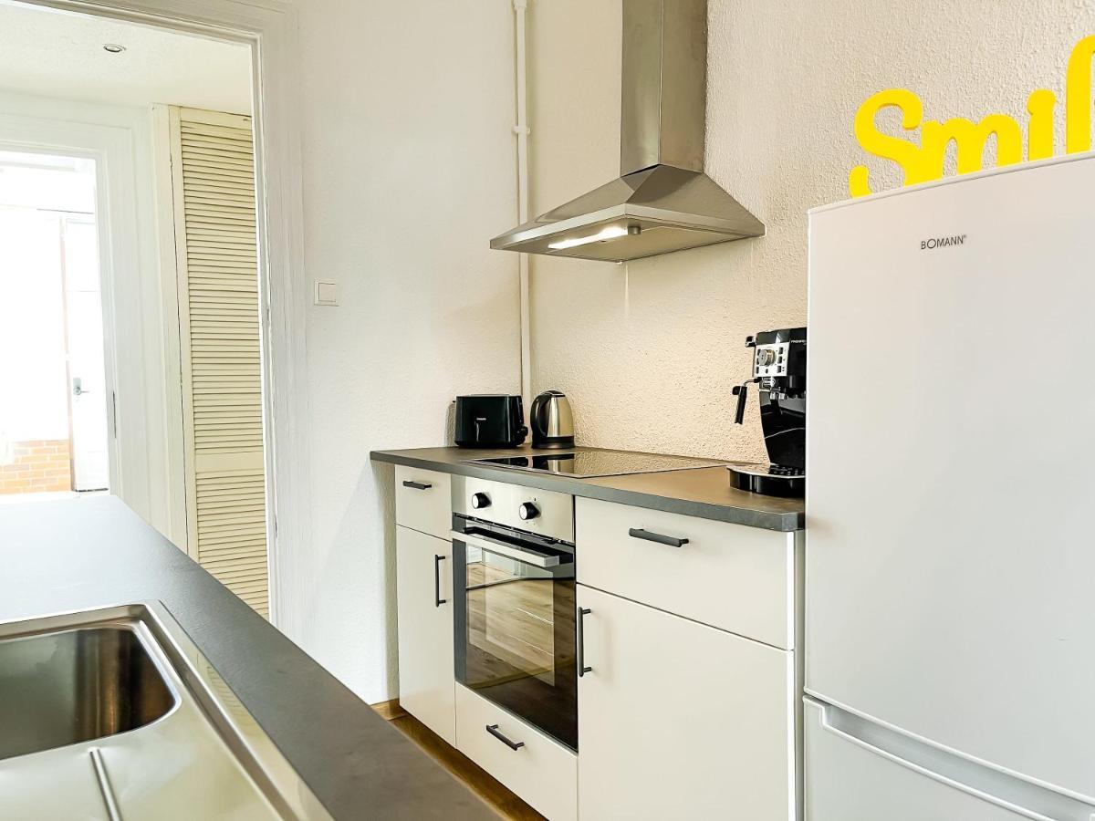 Bright 2 Bedroom In Convinient Location Apartment
