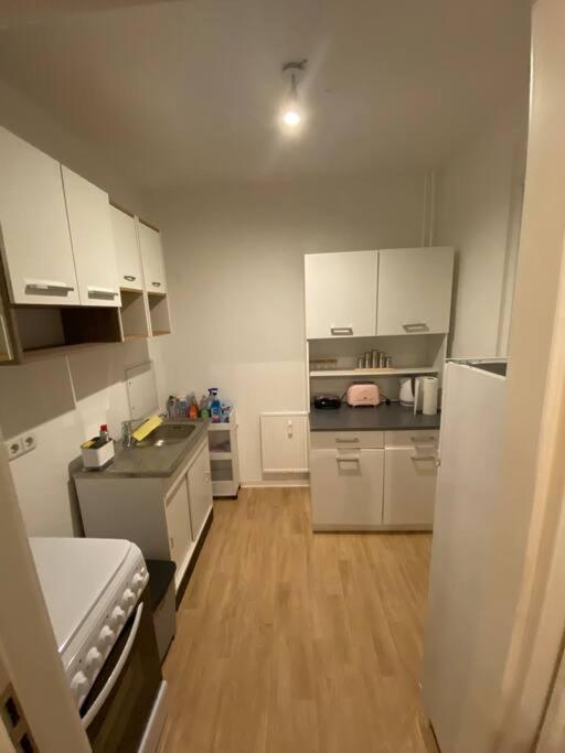 Gemuetliche Mit Smart-tv Und Grossem Balkon *