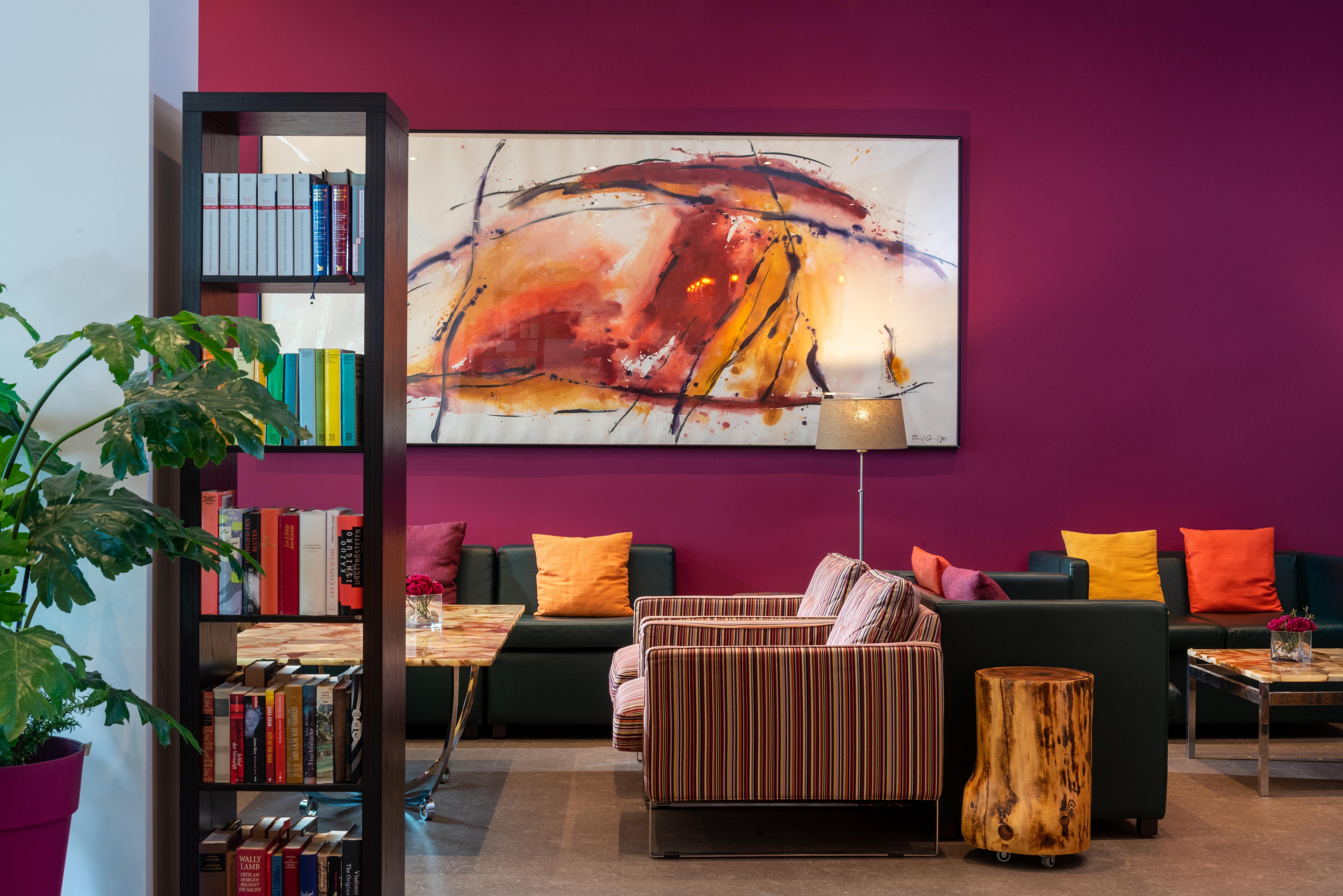 Sorat Hotel