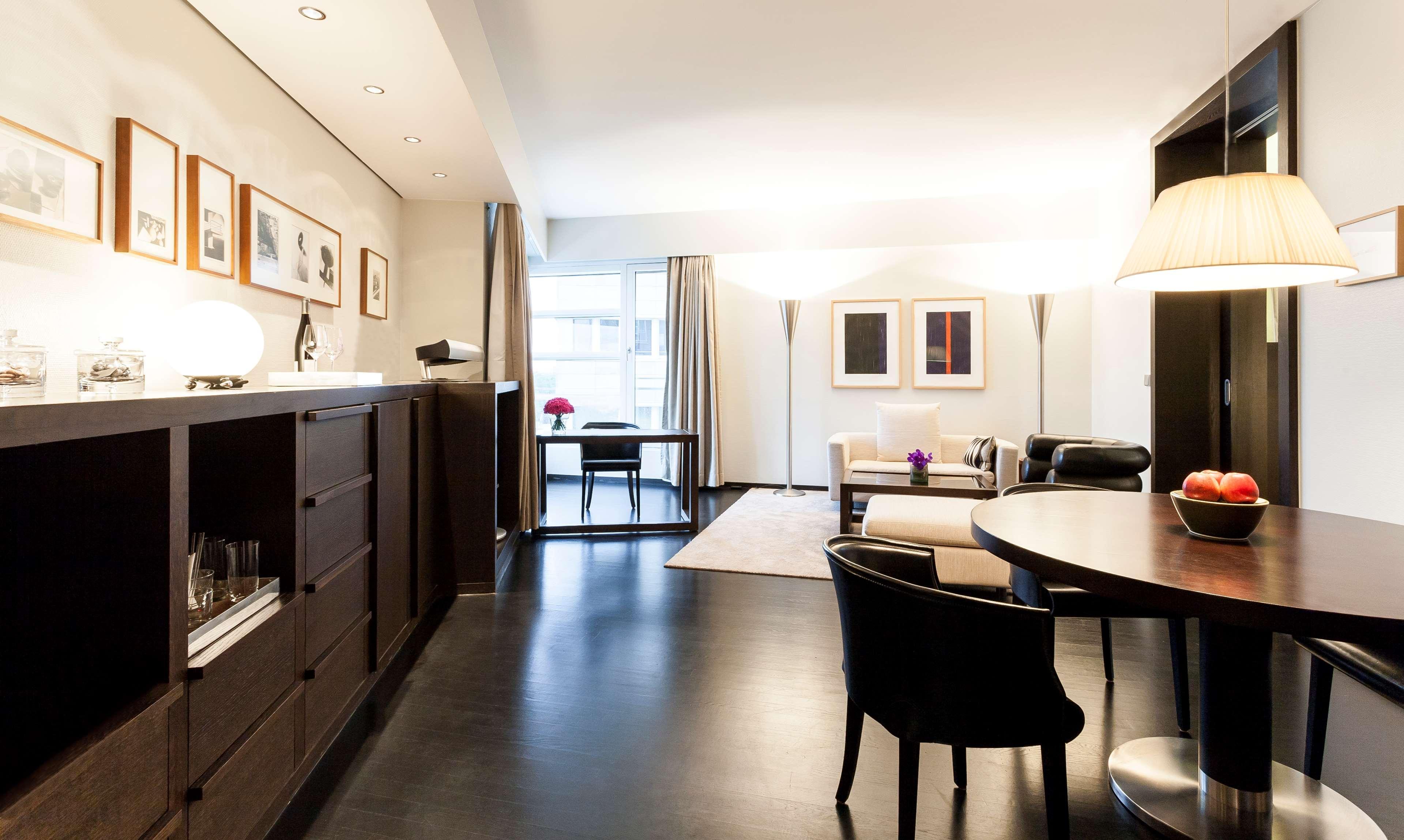 Grand Hyatt Hotel
