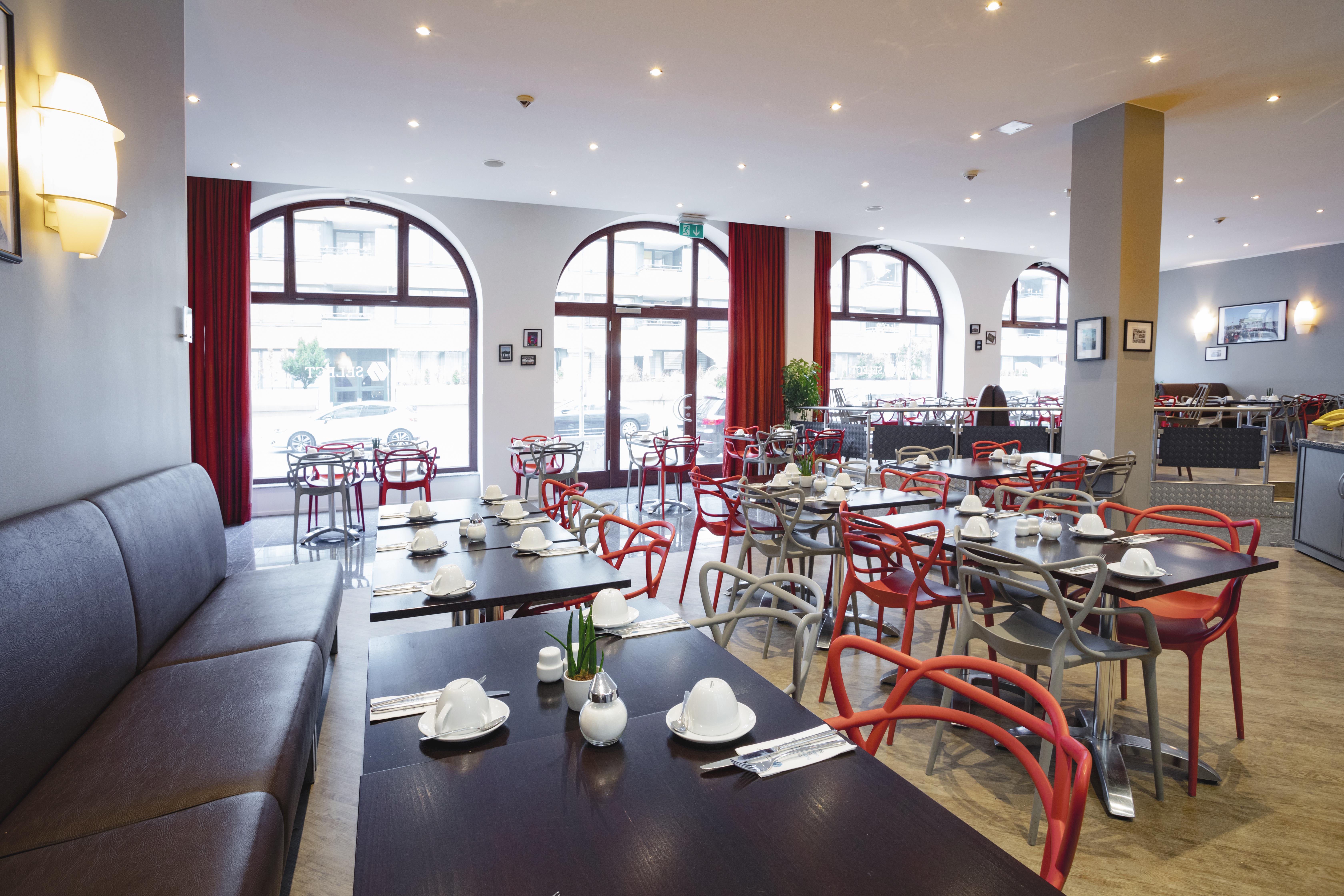 Garner - Checkpoint Charlie By Ihg 4* Berlin