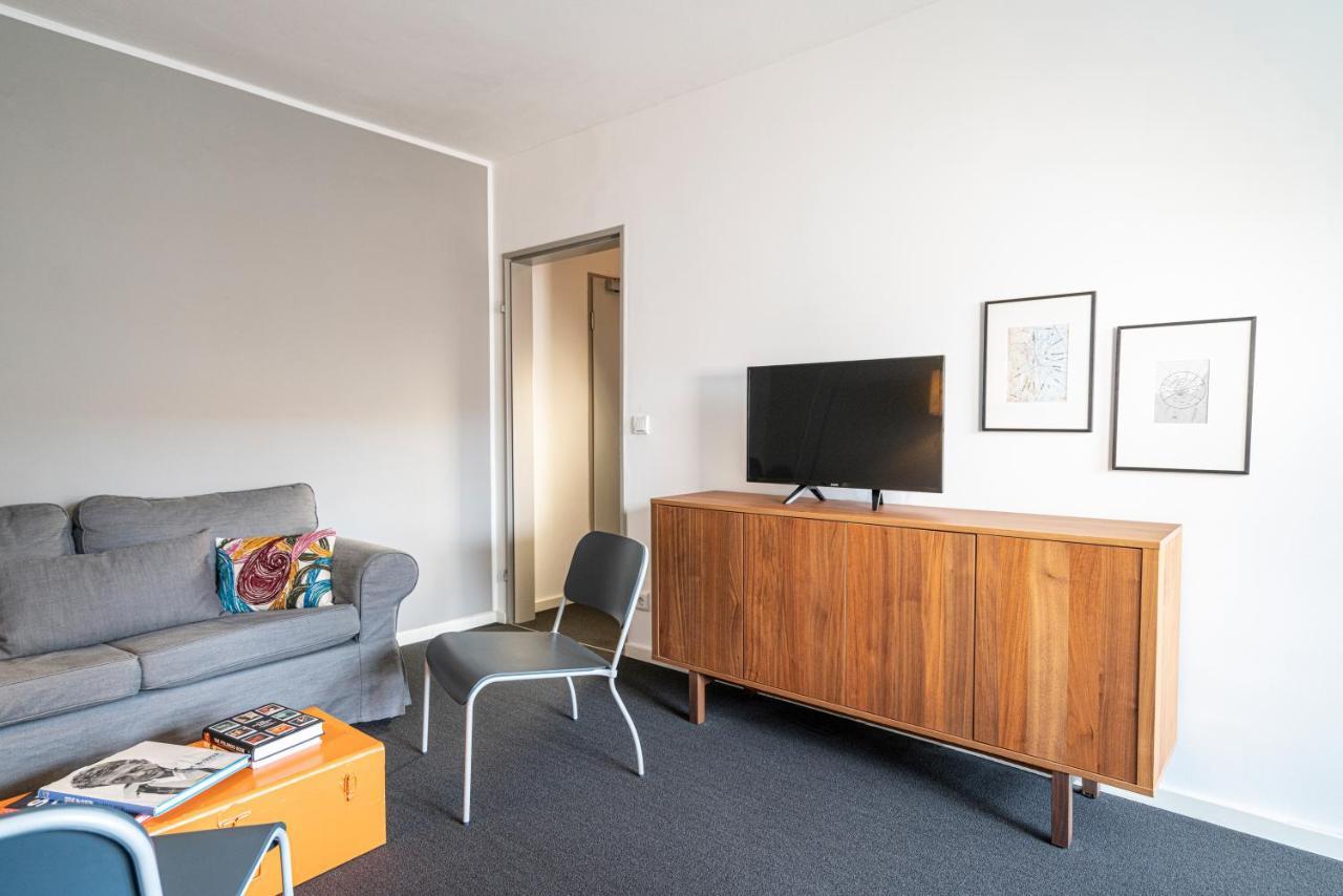 Big Mama Hotel 2*