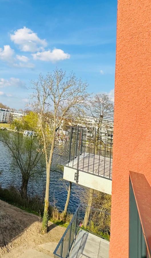 Am Wasser Nahe Ber Mit Whirlpool & Kamin Berlin