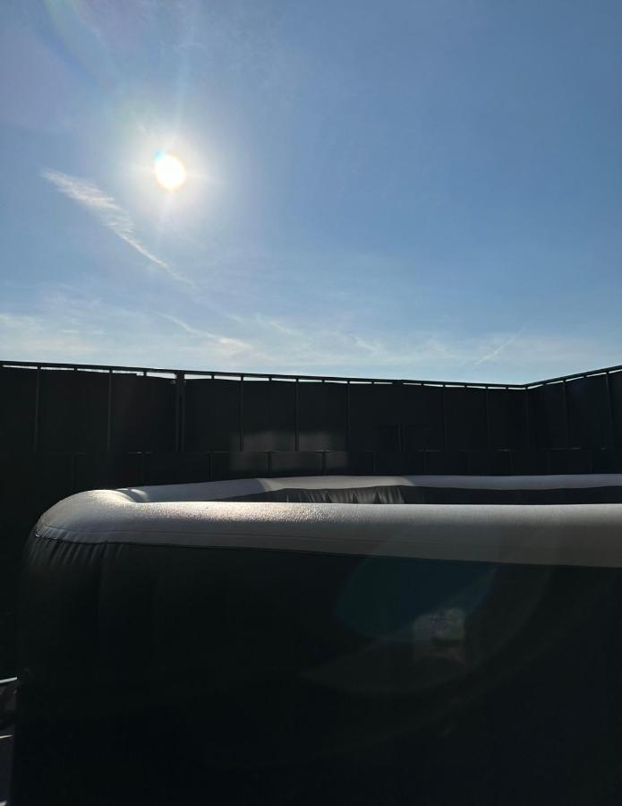 Am Wasser Nahe Ber Mit Whirlpool & Kamin Apartment *
