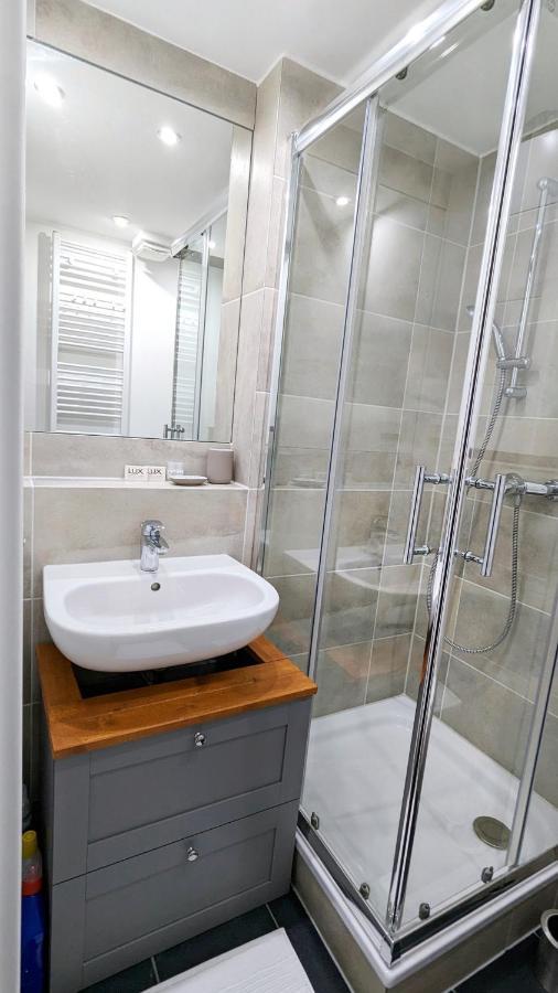 Central, Cozy, Designed 1-br At Akazienkiez Berlin