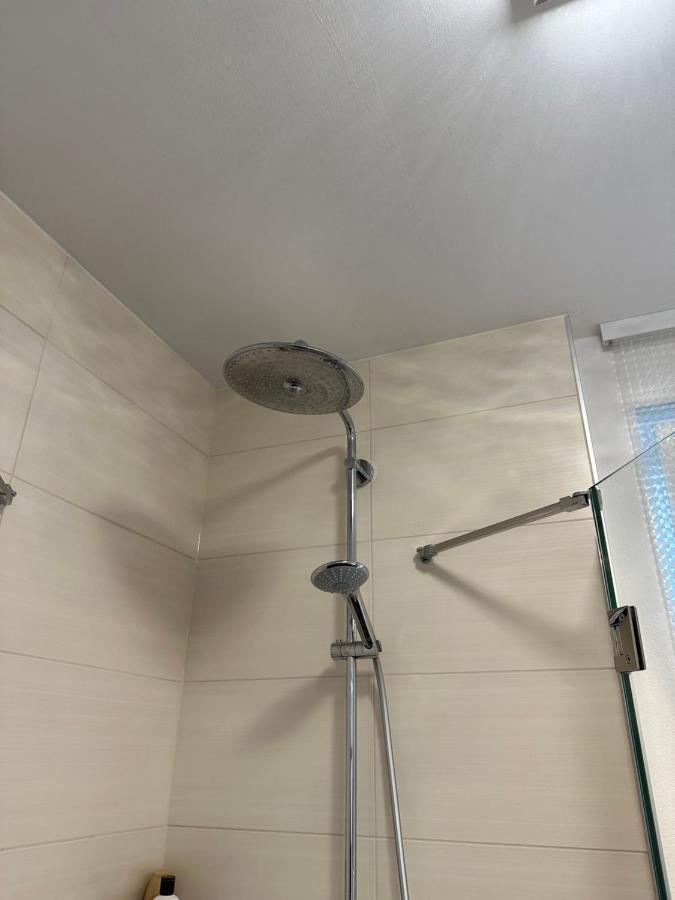 Apartment Traumhafte Haushaelfte Mit Kamin, Garten & Whirlpool