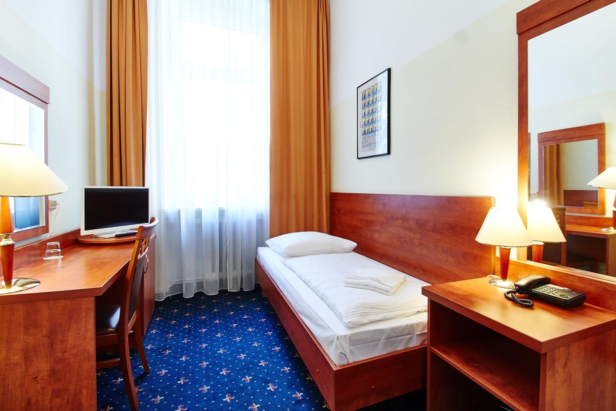 Europa City Hotel