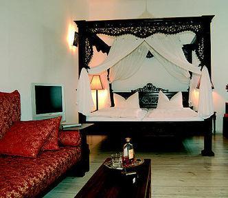 Ackselhaus & Blue Aparthotel 4*