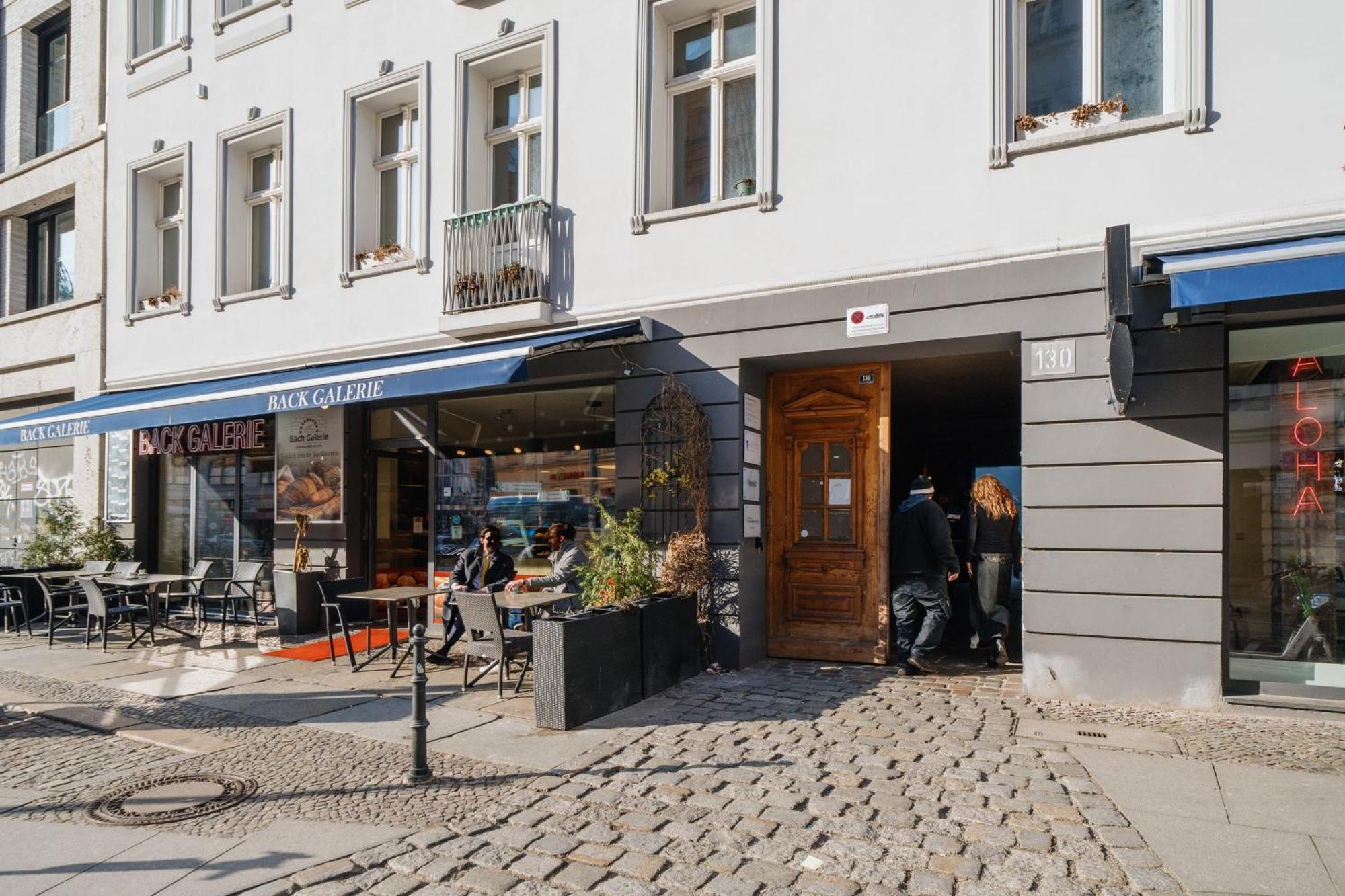 Homely - Super Modern, Center, Rosenthalerplatz Berlim