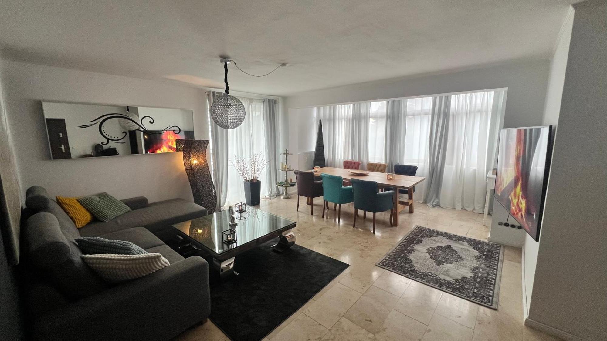 Ein Charmanter Zweifamilienhaus Apartment Berlin