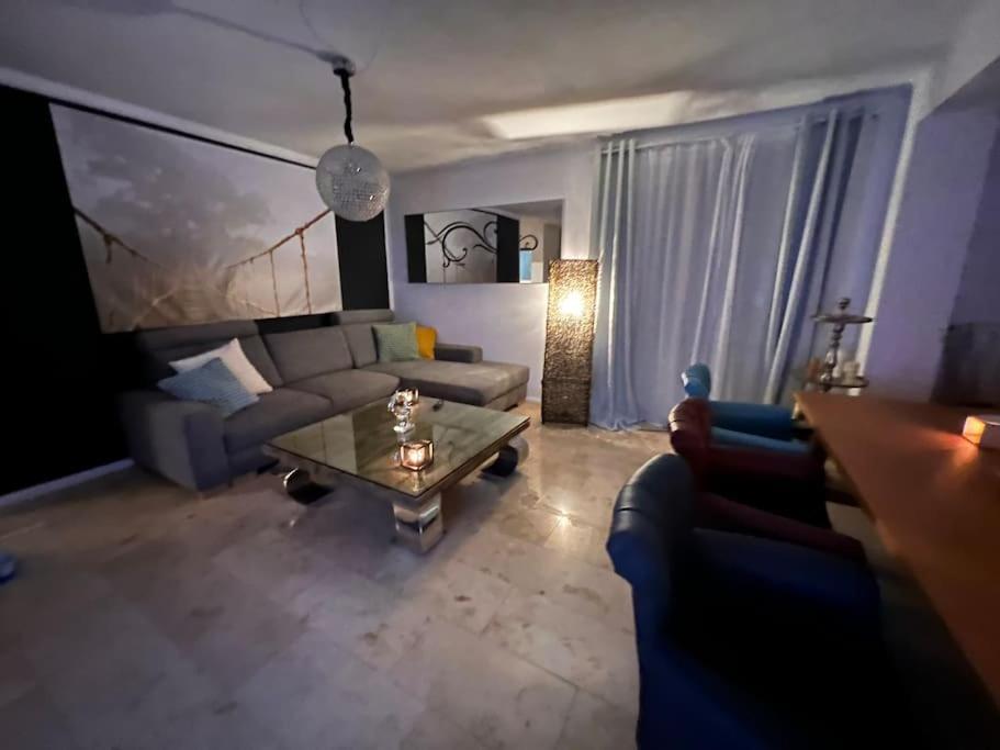 Ein Charmanter Zweifamilienhaus Apartment