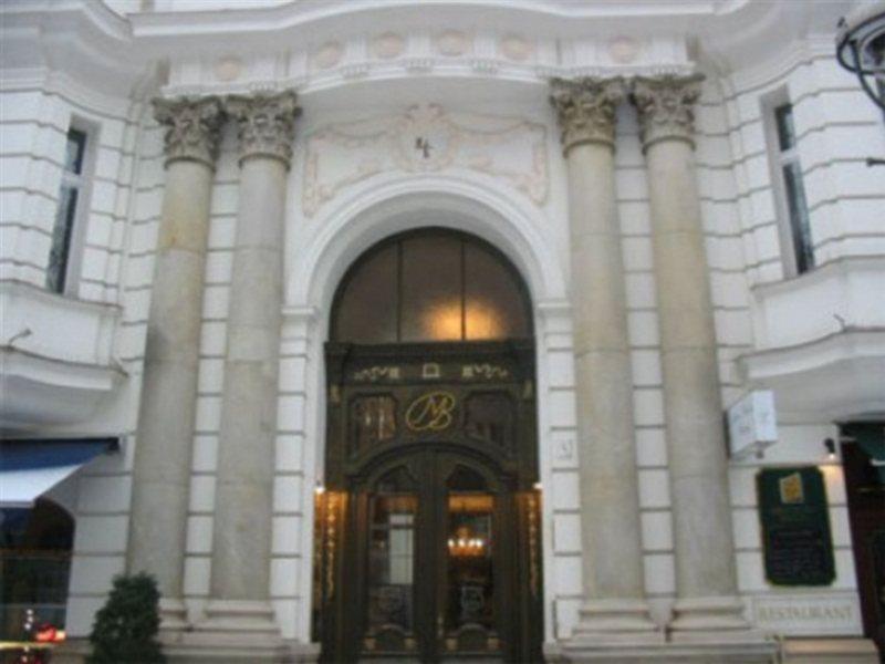 Savoy Near Kurfuerstendamm Hotel 3*