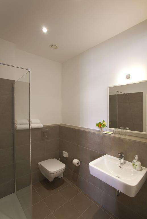 Huettenpalast Hotel 2*