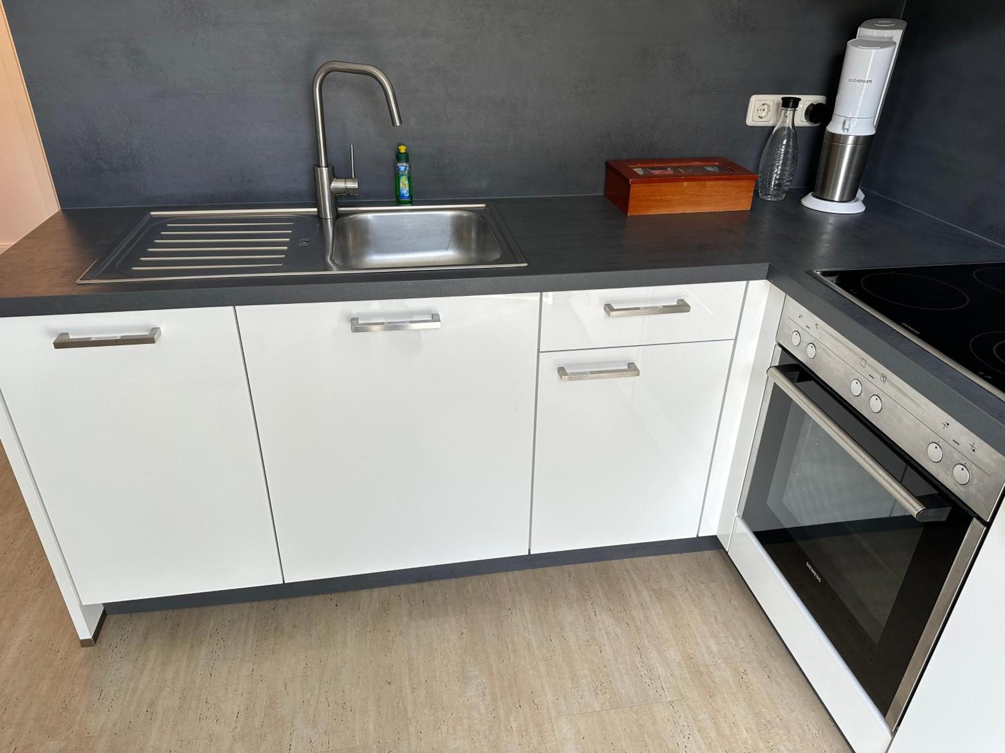 Traumhafte Haushaelfte Mit Kamin, Garten & Whirlpool Berlin