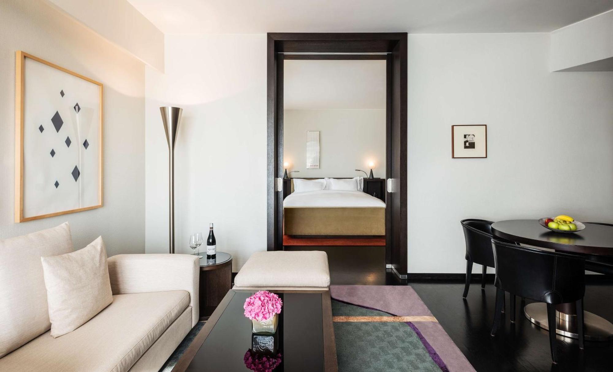 Grand Hyatt Hotel