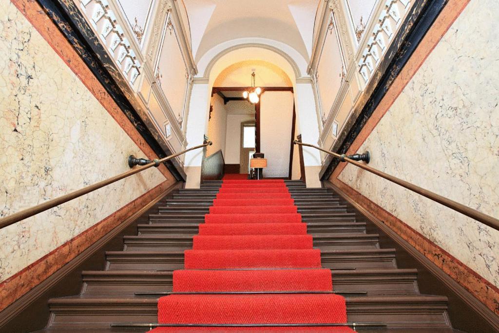 Hotel-pension Cortina Berlin