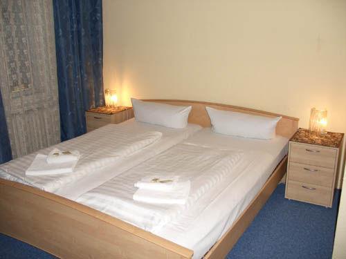 Hotel-pension Cortina Berlin