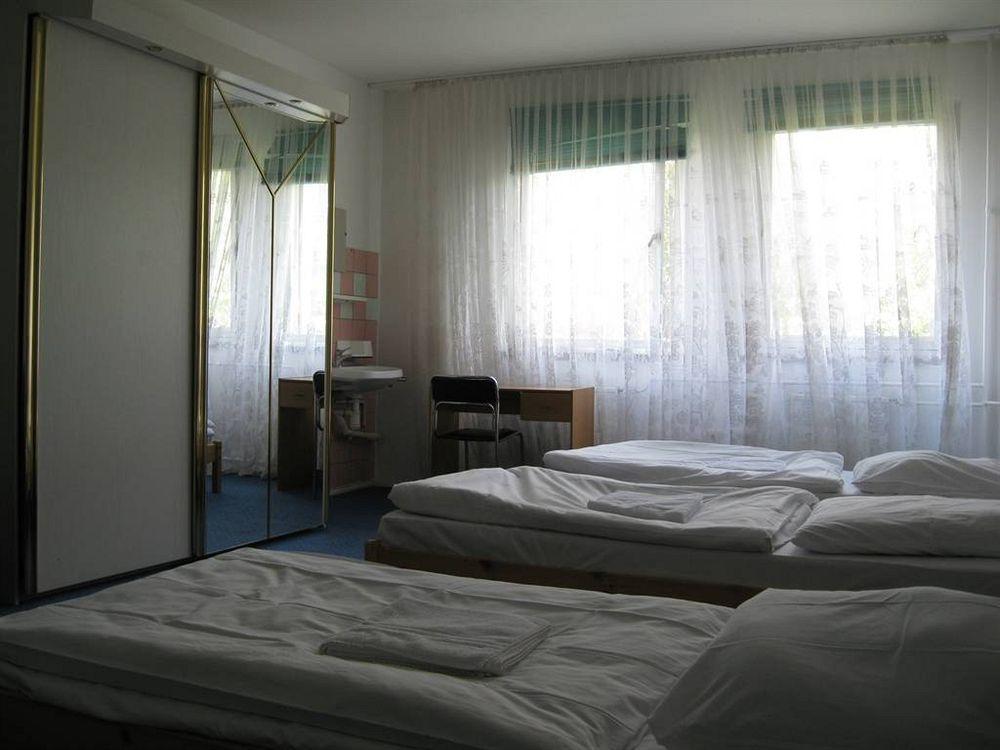 Hostel Touristenhaus Grunau