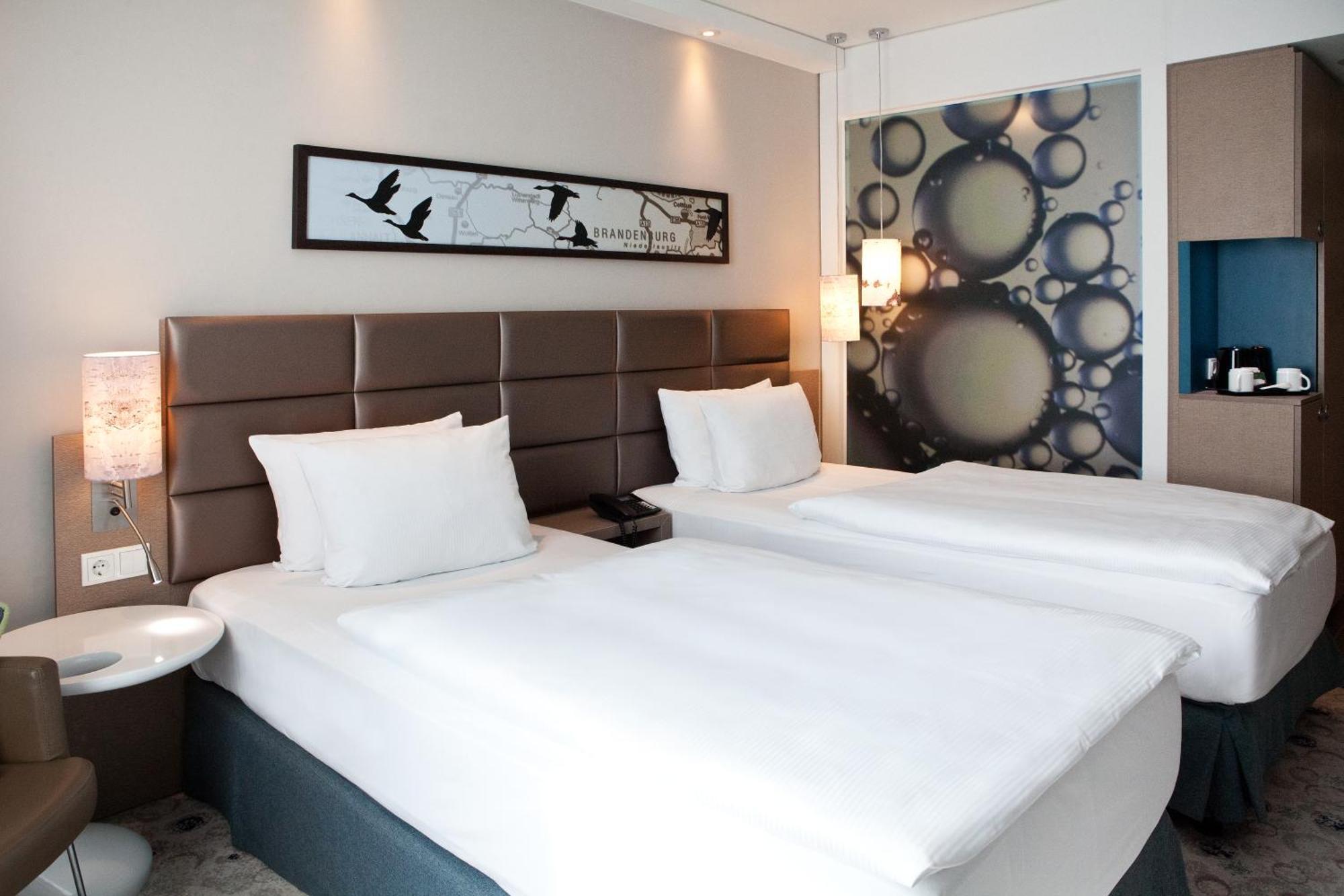 Hotel East Side By Ihg