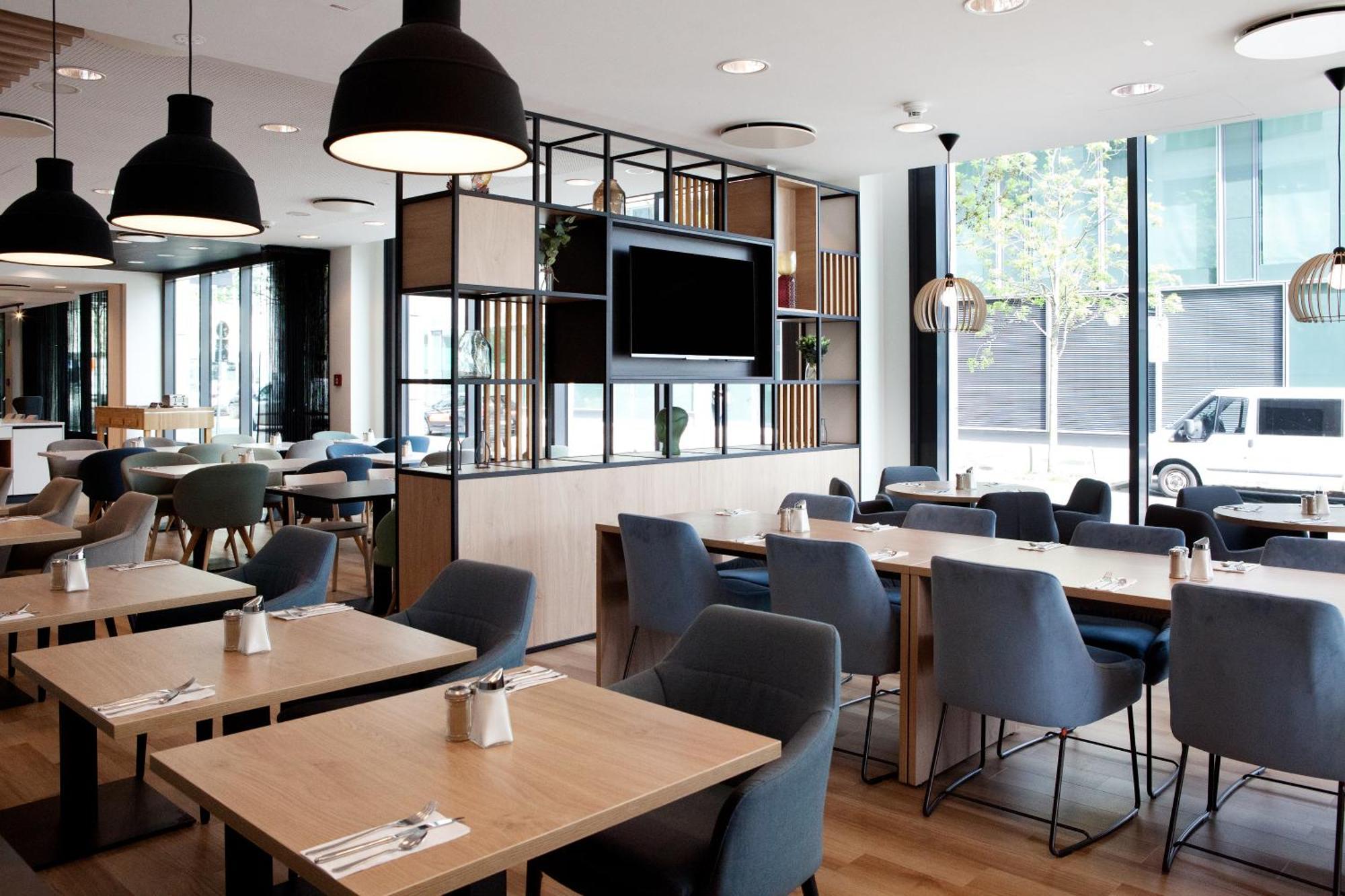 East Side By Ihg 4*