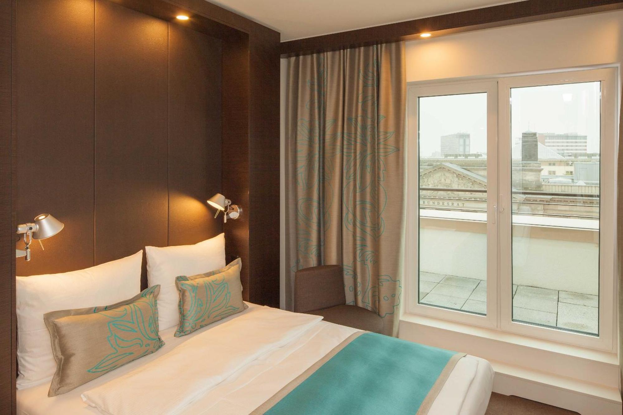Hotel One Berlin-potsdamer Platz 3*