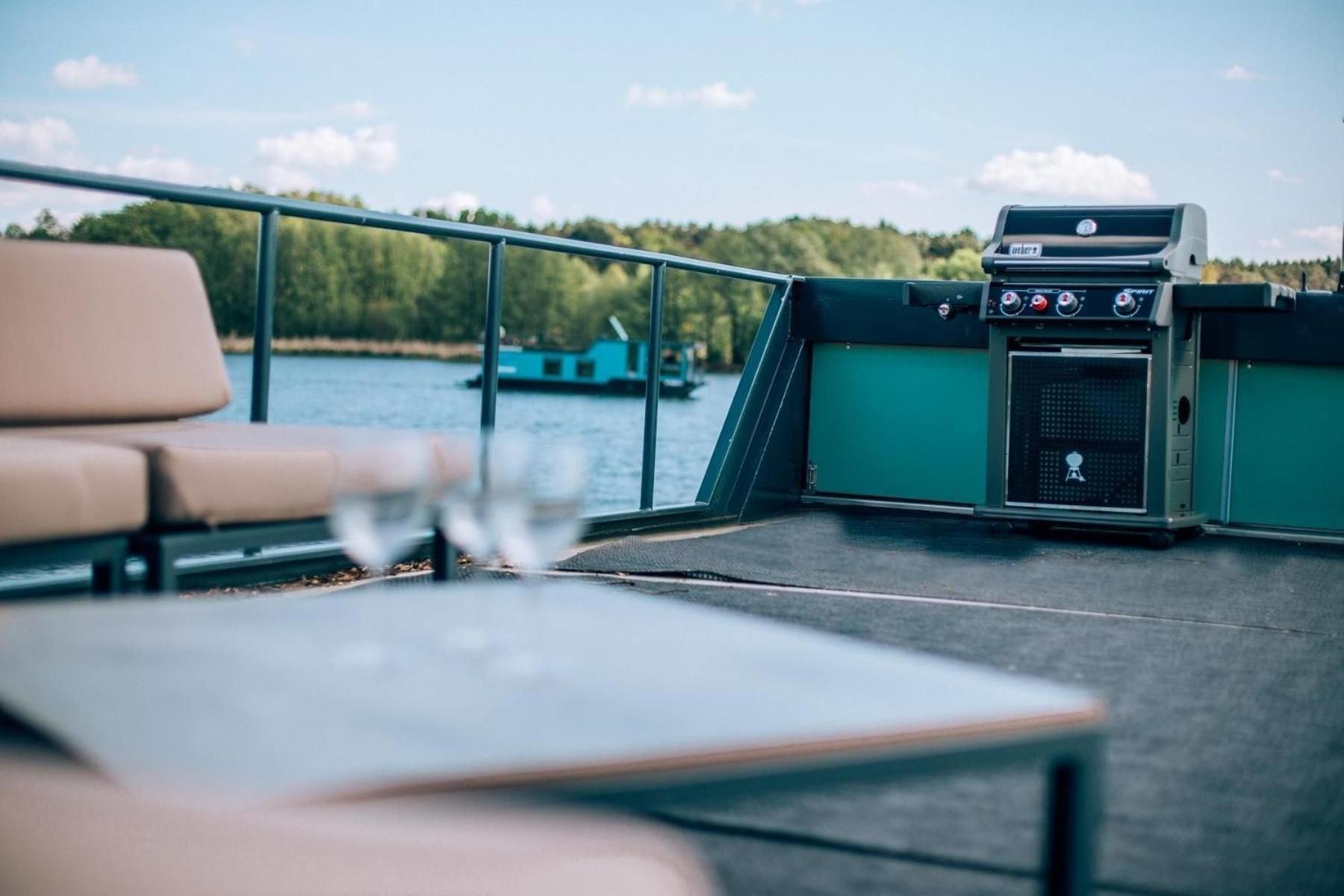 Botel Hausboot Wannsee *