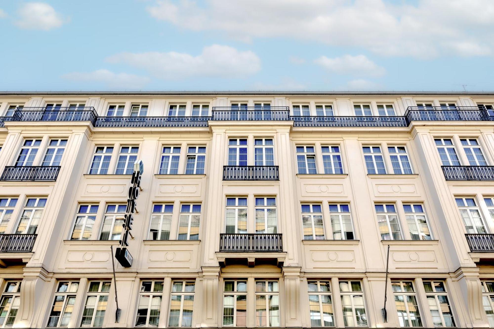 Garner - Checkpoint Charlie By Ihg Hotel