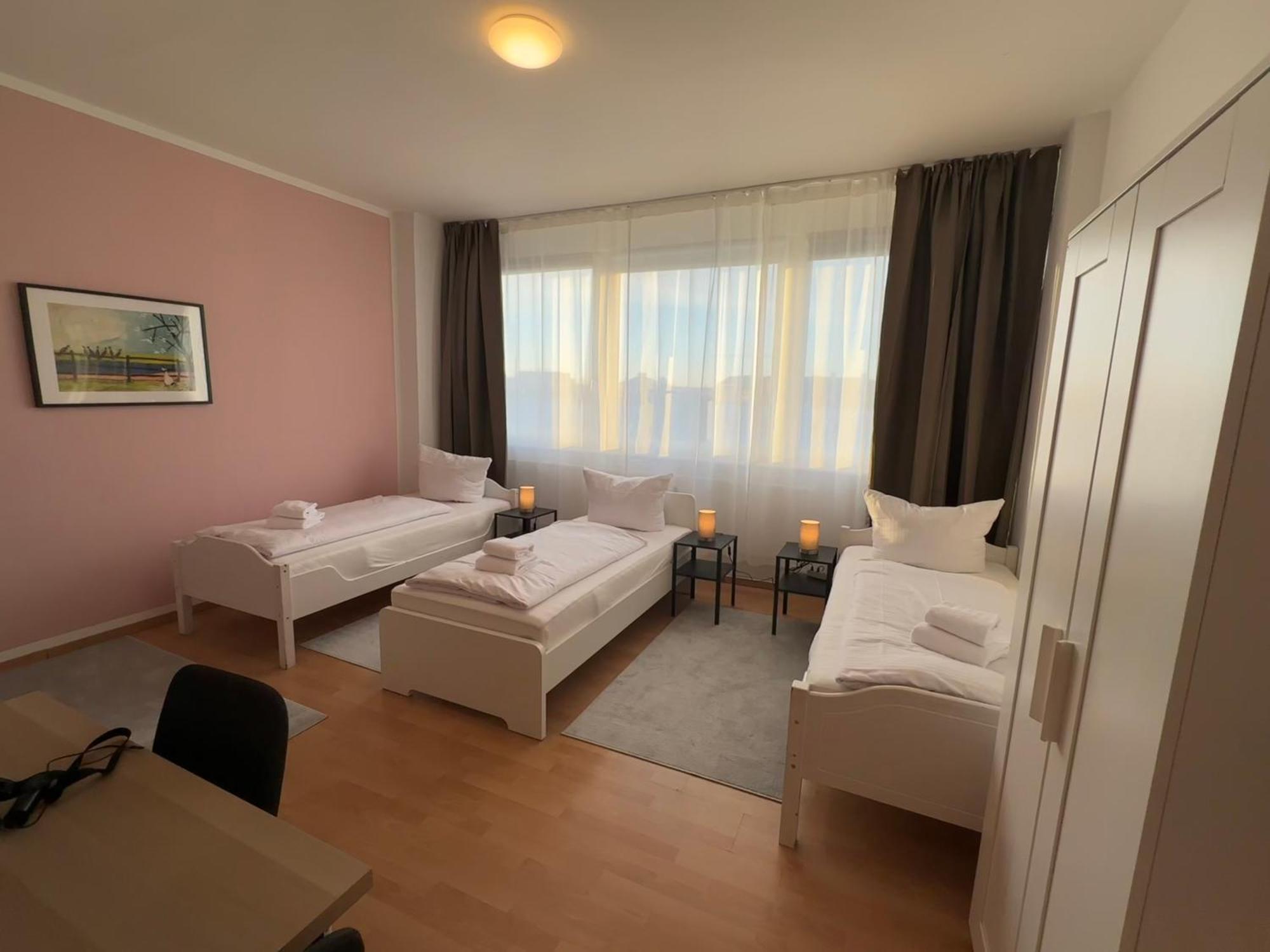 Aparthotel Hevals Budget & Beyond