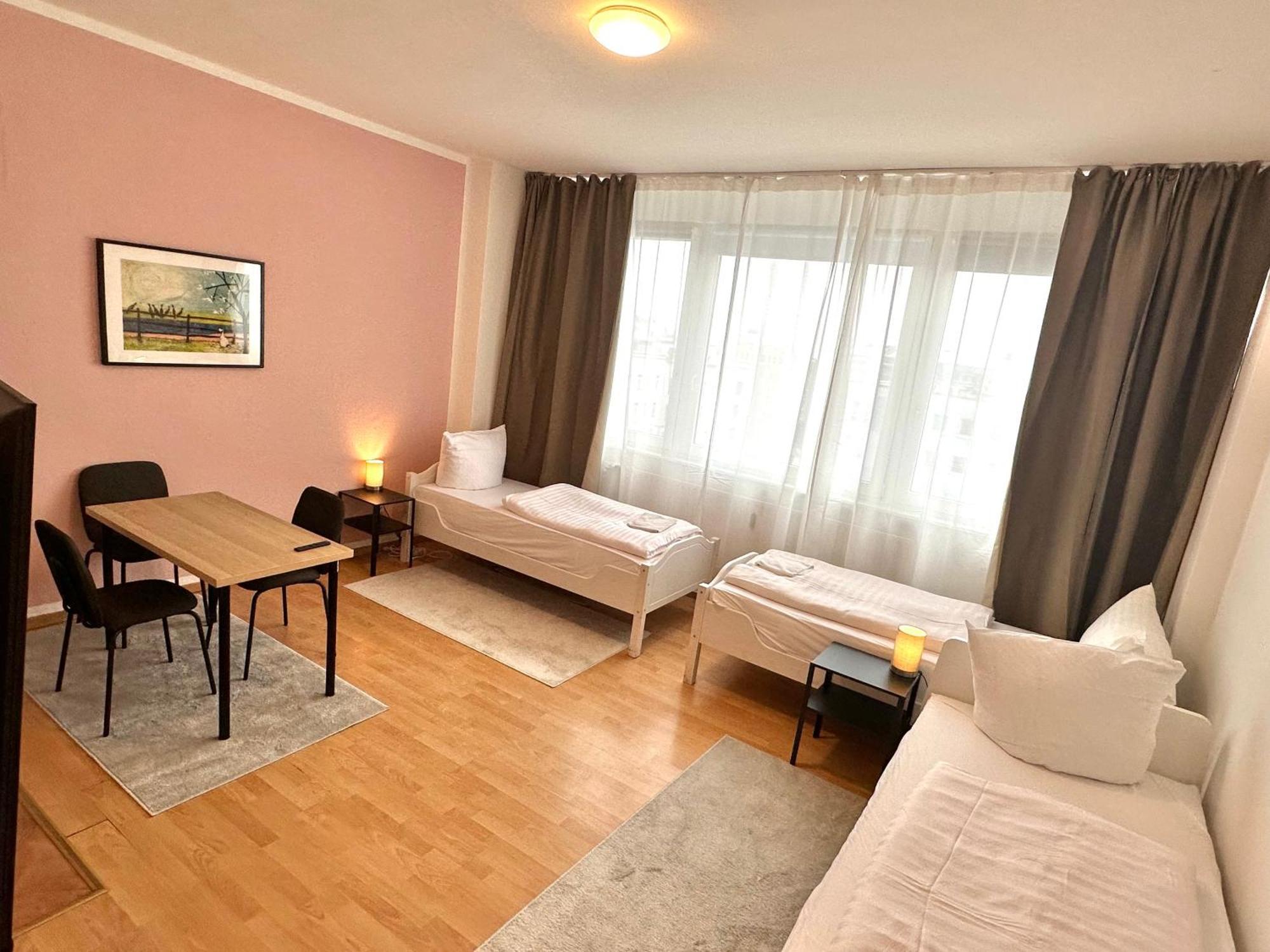 Aparthotel Hevals Budget & Beyond Berlin