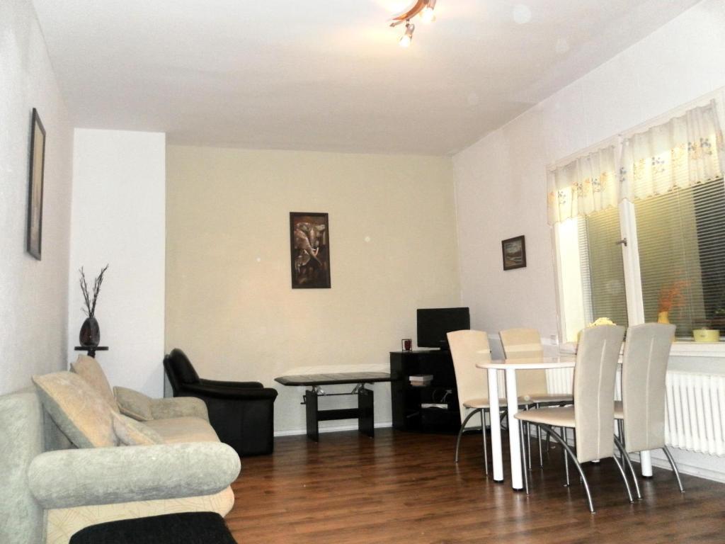 Central Apartments *