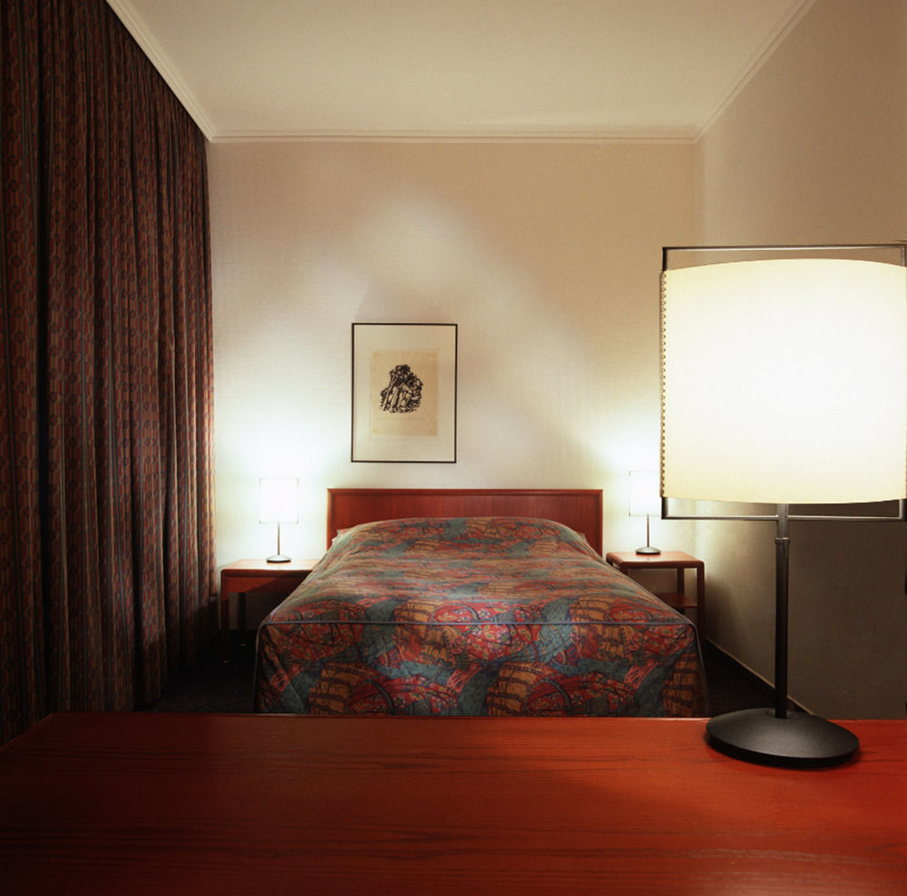 Hecker's Kurfuerstendamm 4* Berlim