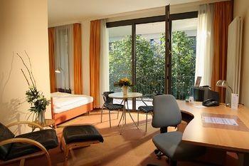 Residenz Am Deutschen Theater Aparthotel 3*