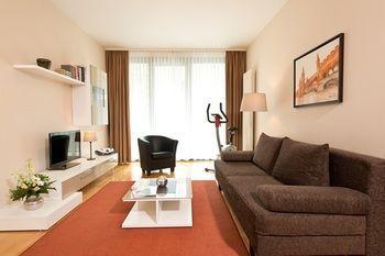 Residenz Am Deutschen Theater Aparthotel 3*