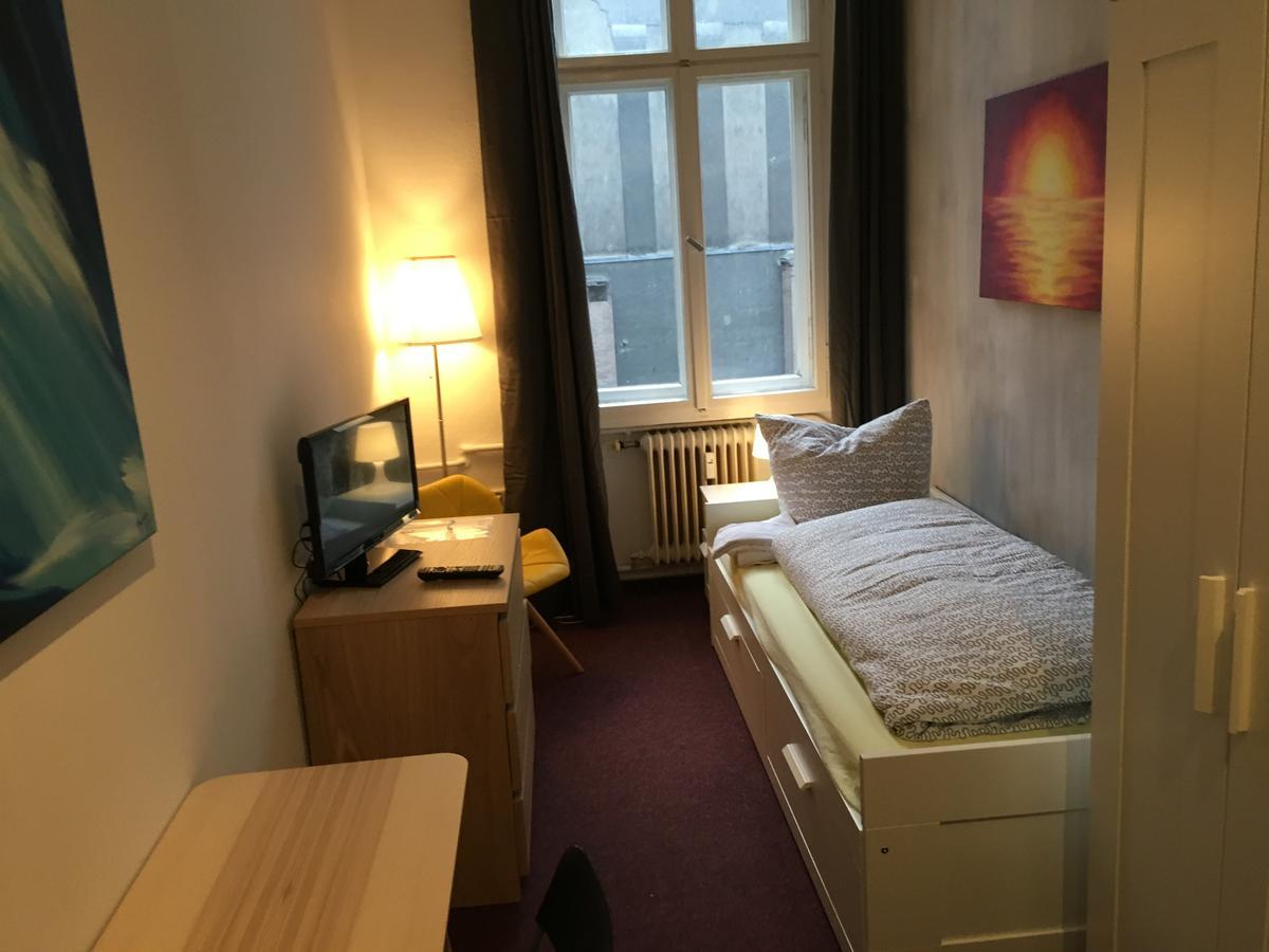 My Gayhostel