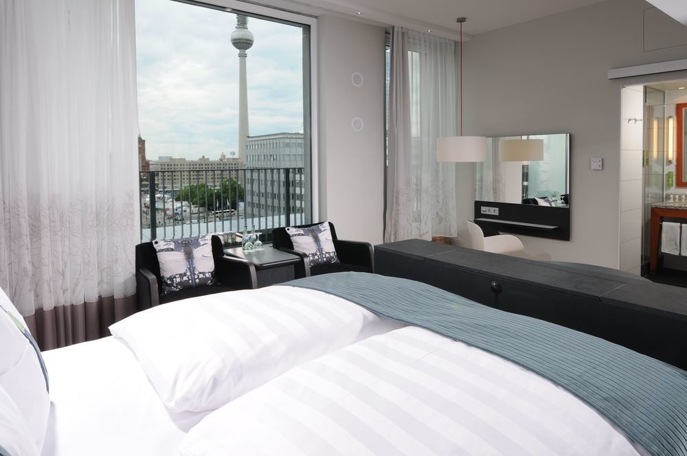 Berlin-alexanderplatz, An Ihg Hotel 4*