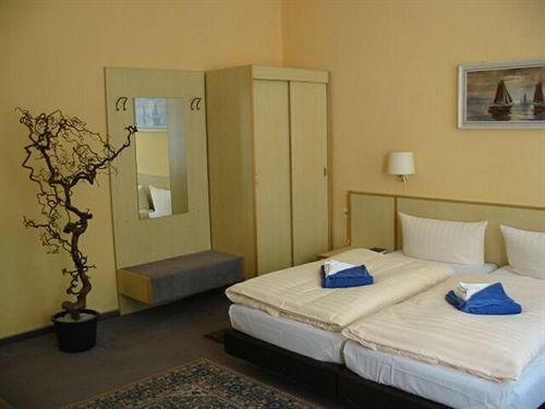 Guest house Hotel-pension Spree