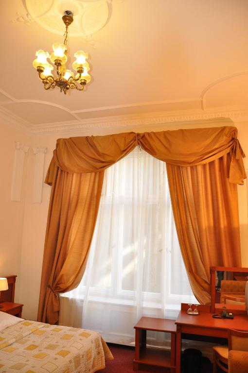 Hotel Savoy Near Kurfuerstendamm