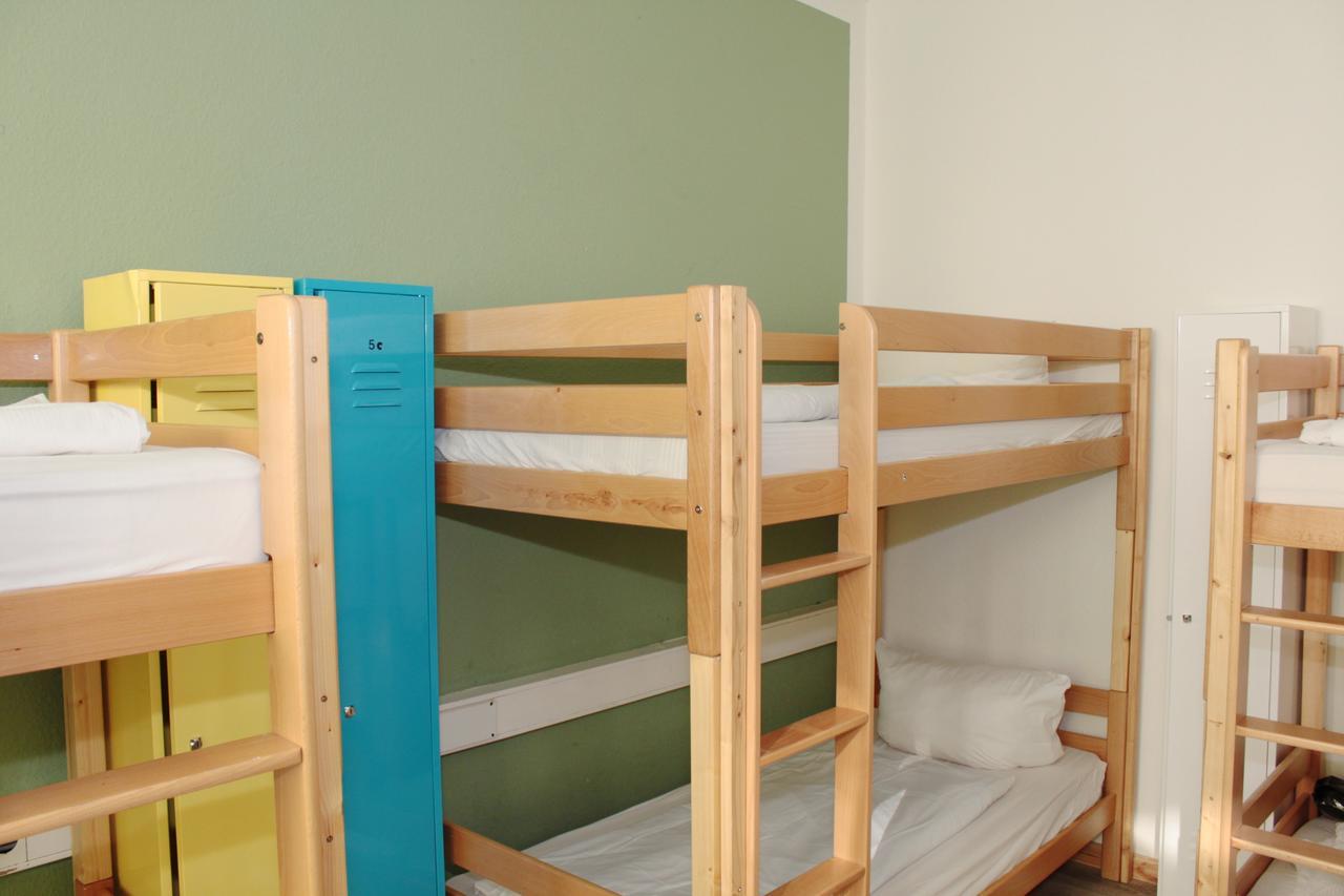 Bed 2 Am Kurfurstendamm Hostel *