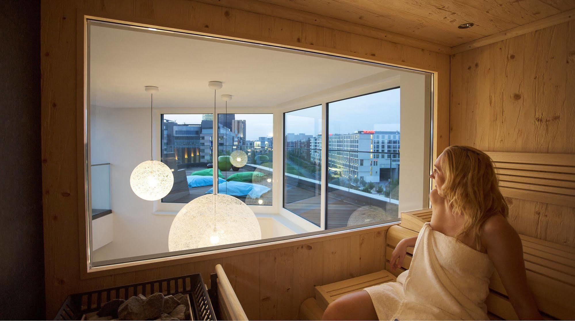 Grimm's Potsdamer Platz Hotel
