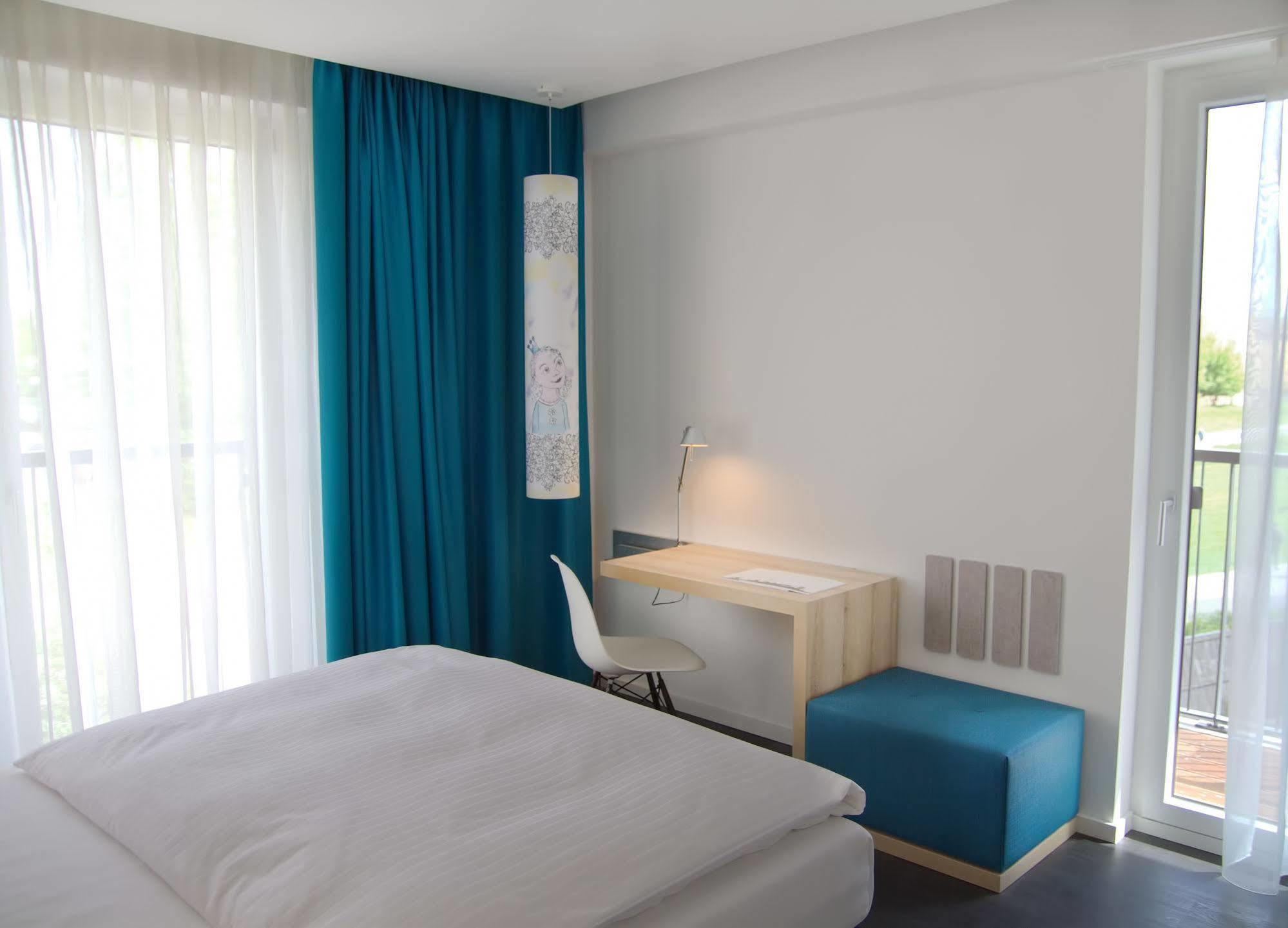Grimm's Potsdamer Platz Hotel