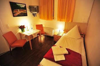 Guest house Marie Prenzlauer Berg 2*