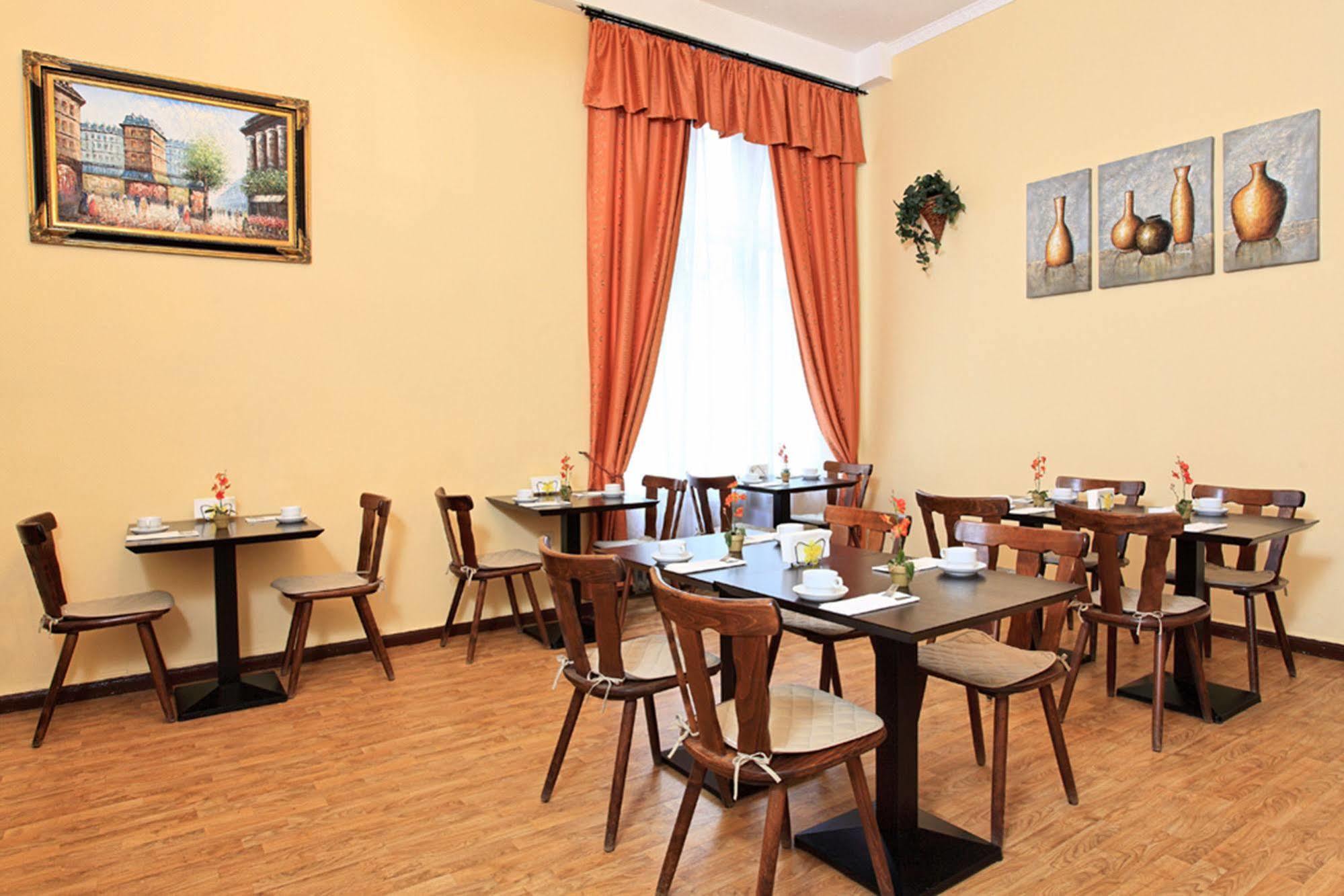 Guest house Hotel-pension Cortina Berlin