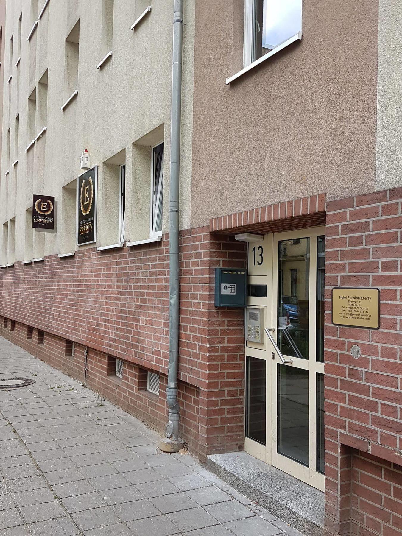 Eberty 2* Berlim
