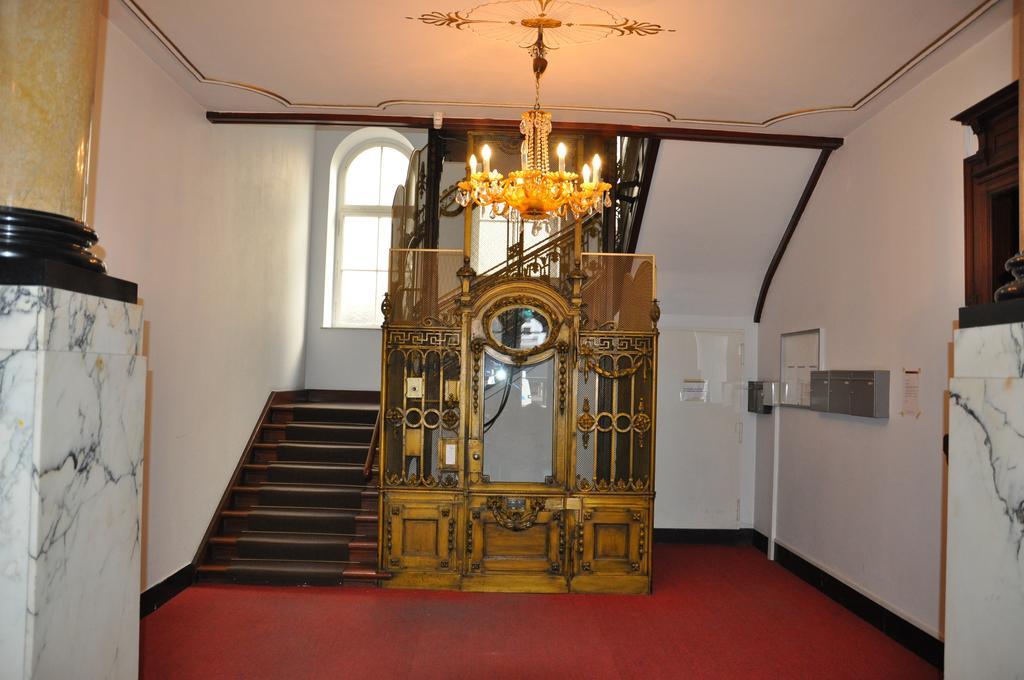 Savoy Near Kurfuerstendamm Hotel