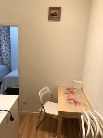 2rooms Flat/center/merto * Berlim