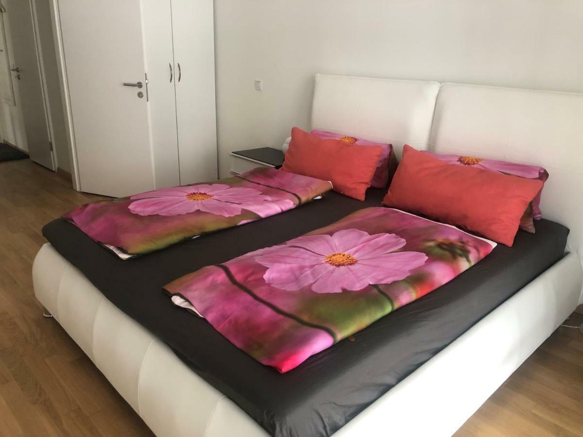 Luxury 145 M2 With Terrace Apartment Berlin