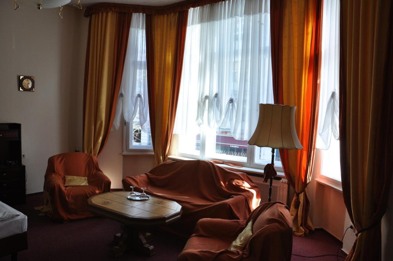 Hotel Savoy Near Kurfuerstendamm 3*