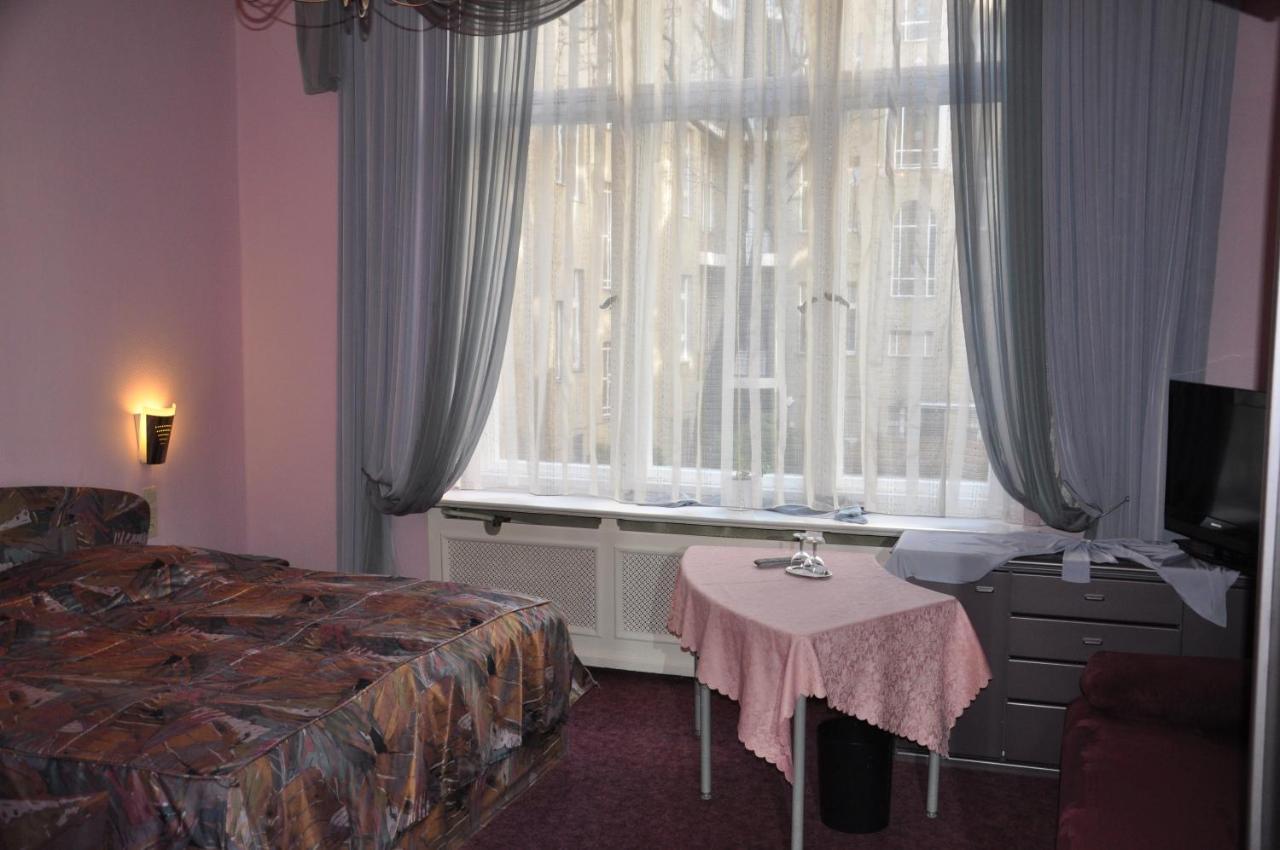 Hotel Savoy Near Kurfuerstendamm Berlin