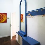 Altbauwohnung Mit 3 Baedern
