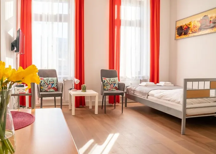 City Studio Apartment For 2, Near Sonnenallee